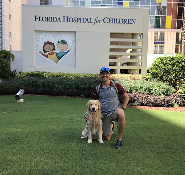 How a Therapy Dog Spreads Holiday Cheer