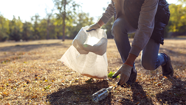 5 Ways to Celebrate Earth Day with Your Pets